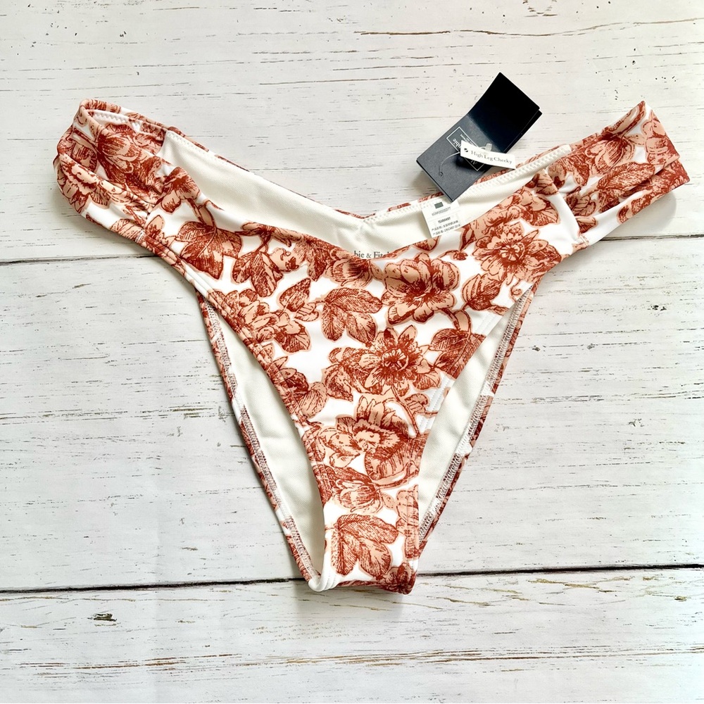 Abercrombie & Fitch high leg cheeky floral swim bottom size L - new